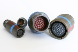 AMPHENOL announces SC39 military connector