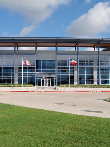 Emerson partners with San Jacinto College to equip training tools for new petrochemical training center