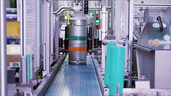 Regal Beloit enhances Sierra Nevada Brewery water efficiency with dry running conveyer system