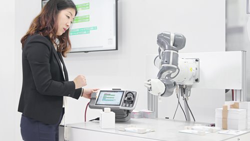 ABB introduces Wizard Easy Programming robot programming software