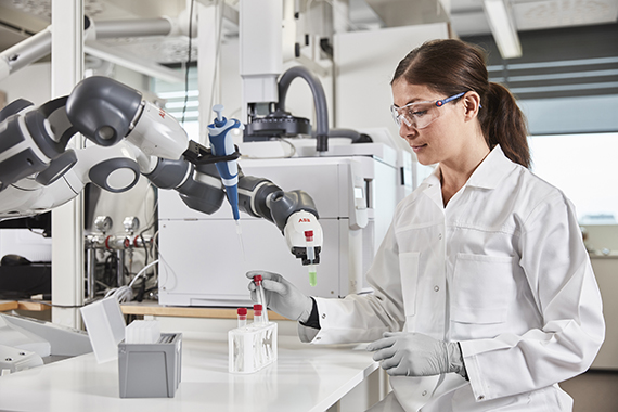 ABB to introduce collaborative robots to medical laboratories at Texas healthcare hub
