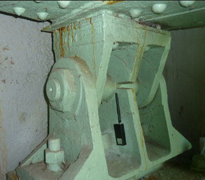 Figure 1: Mounted beneath bridge trusses and other hard-to-access locations, Resensys structural stress monitors use ultra-long-life bobbin-type LiSOCl2 batteries to reduce the need for battery maintenance. Courtesy: Resensys