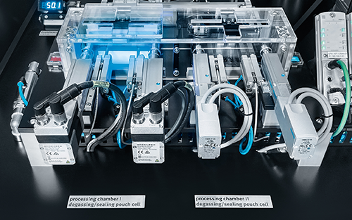 Festo Demonstrates a Degassing Cell with Pneumatics, Electrics and Decentralized I/O