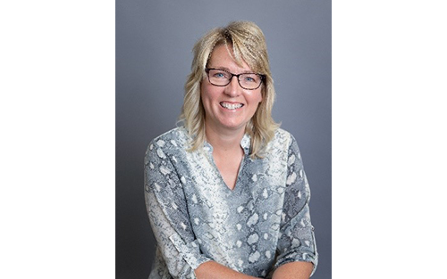 Digi-Key Electronics’ Stacy Hartmann Receives 2022 Women in Supply Chain Award