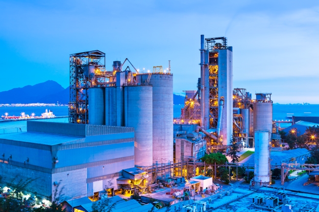 Optimizing Multiphase Reactors with a Single Phase Product