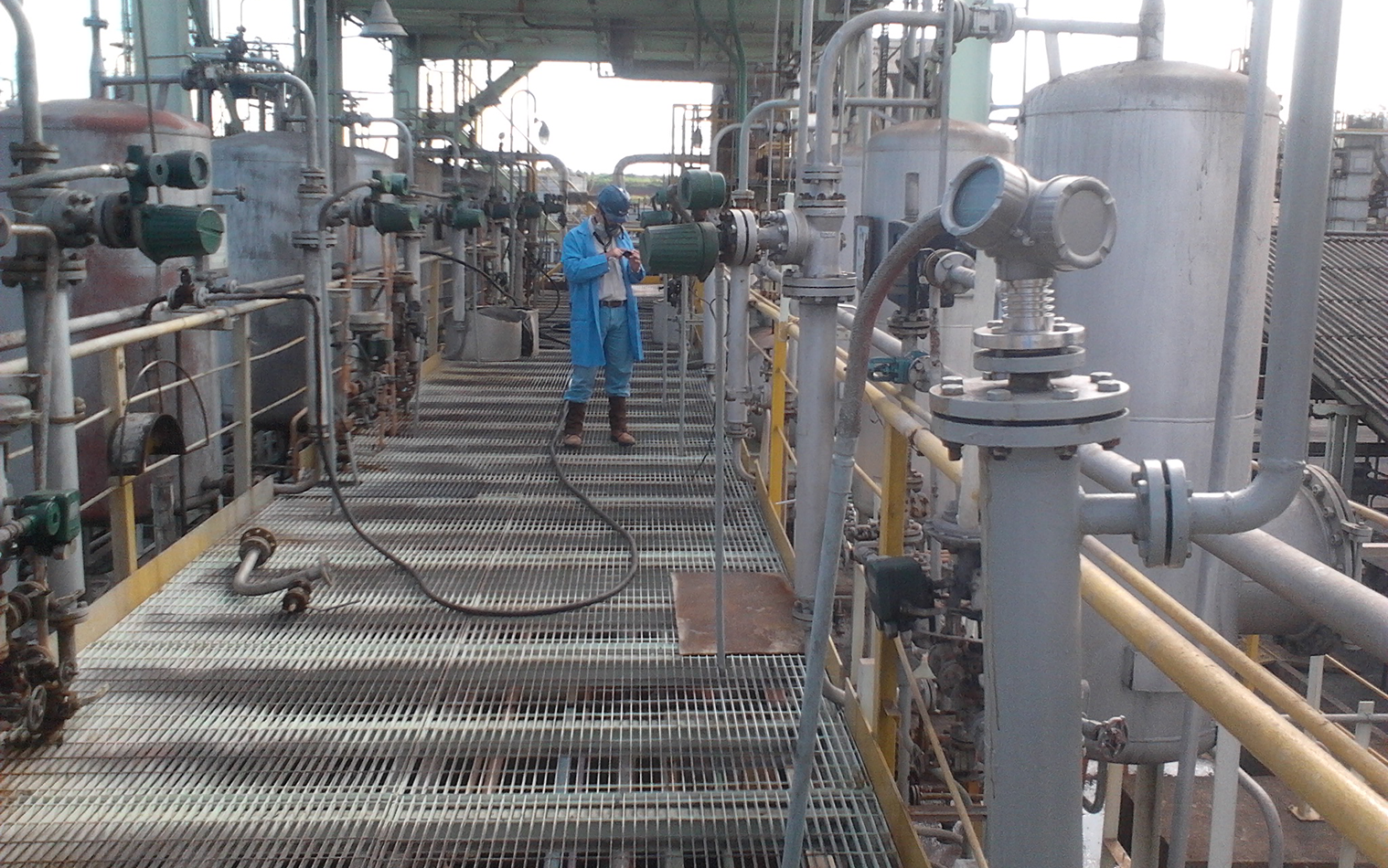 Feature Image for Guided Wave Radar: An Overview and Its Impact on Industrial Level Measurement