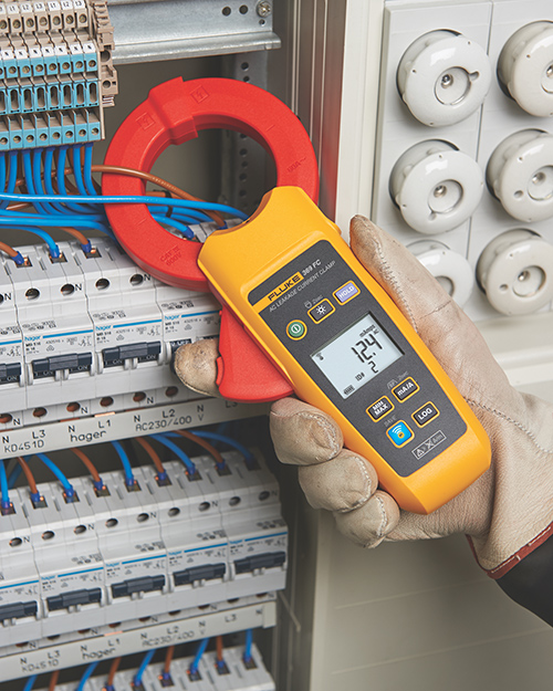Fluke introduces 368 FC & 369 FC leakage current clamps