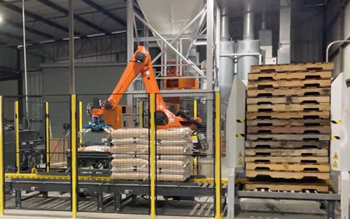 KUKA Showcases Bag Palletizing Automation at PACK EXPO 2023