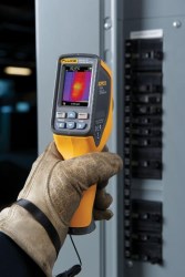Fluke introduces VT04 Visual IR Thermometer