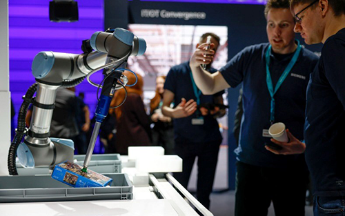 Siemens Presenting Developments in Industrial Automation Digitalization for the Intralogistics Industry at Logimat