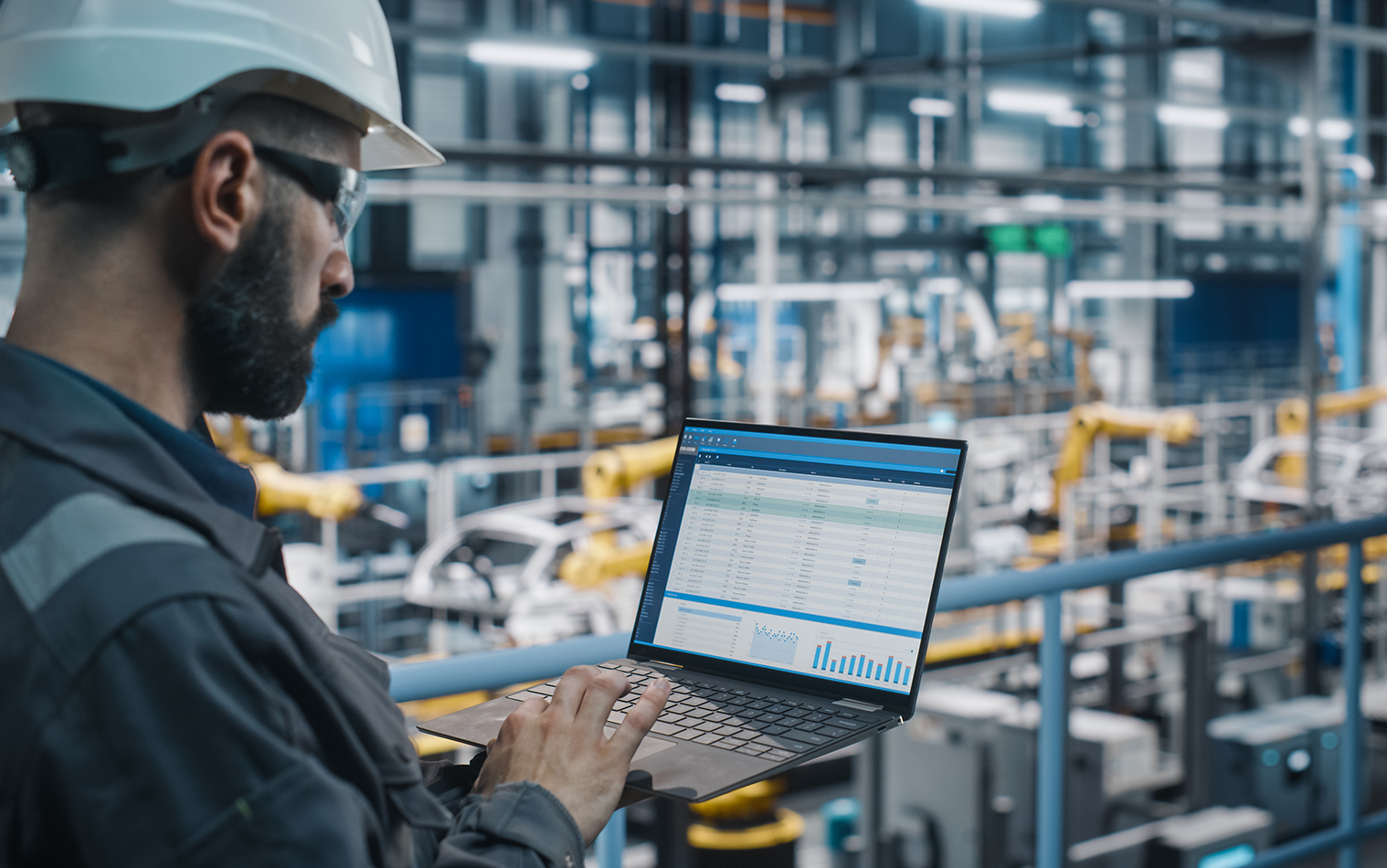 Thumbnail for Thin Clients Scale AI, People and Production Sites Via Central Management
