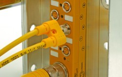 TURCK introduces compact M8 picofast splitters