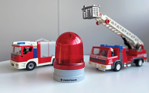 Case Study: Werma's Red Flashing Beacons Warn Citizens When the Fire Service is Called Out