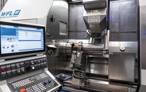 Combining Tech Expertise from IT and Industrial Production